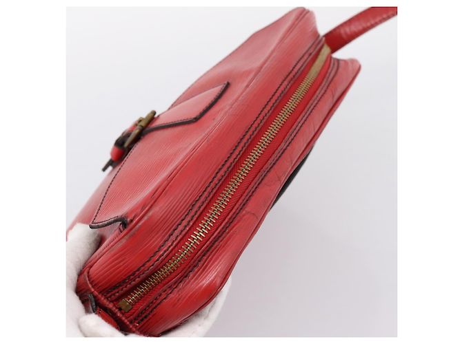 Borsa a tracolla LOUIS VUITTON Epi June Feuille Rossa M52157 LV Auth BA15370 Rosso - vista 6