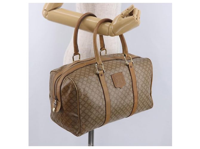 Céline Borsa a mano CELINE Macadam Canvas PVC Beige Gold Auth 197717 D'oro - vista 23
