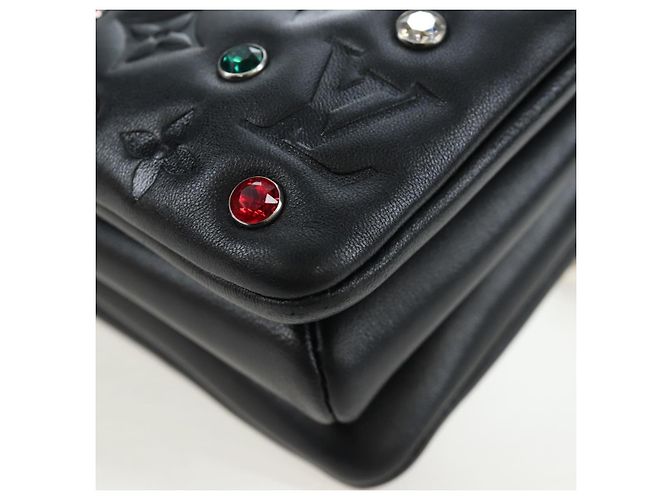 LOUIS VUITTON Borsa a spalla Monogram Emboss Kussan BB Nera M22429 Auth 196585V Nero - vista 17