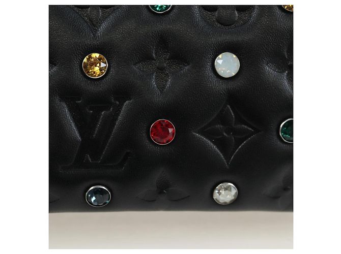 LOUIS VUITTON Borsa a spalla Monogram Emboss Kussan BB Nera M22429 Auth 196585V Nero - vista 21
