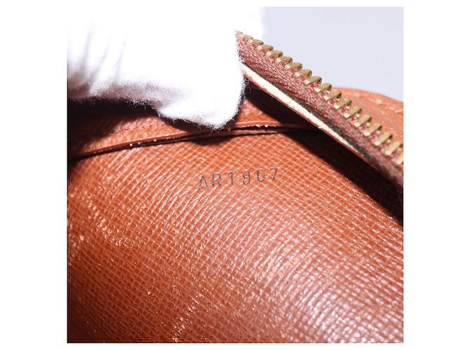 LOUIS VUITTON Monogram Orsay Clutch Bag M51790 LV Auth 200662 Monogramma - vista 12