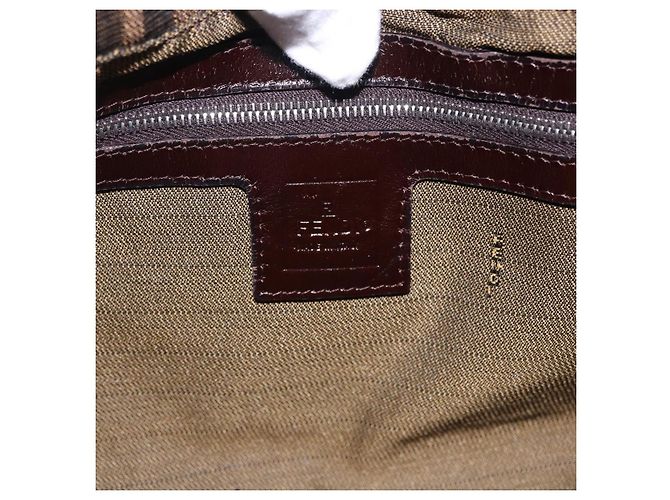 Borsa a tracolla FENDI Zucca Canvas Mamma Baguette Marrone Nero Auth 199587V - vista 19