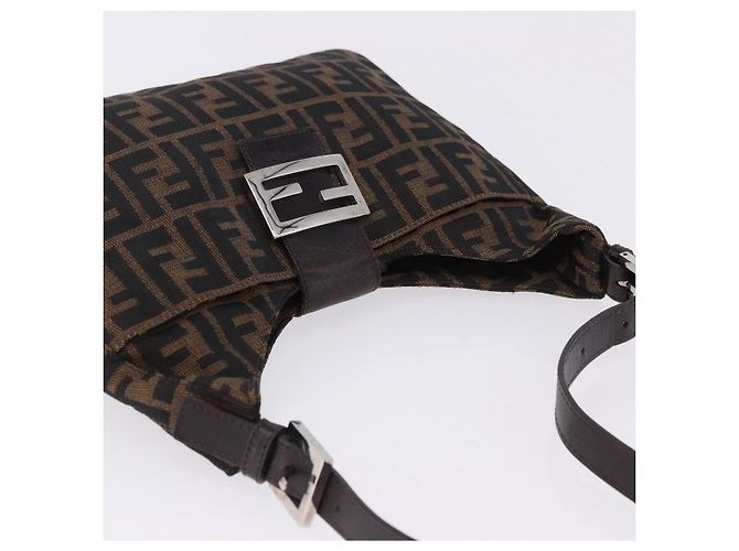 Borsa a tracolla FENDI Zucca Canvas Mamma Baguette Marrone Nero Auth 199587V - vista 6