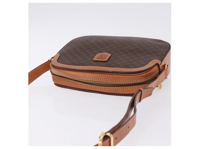 Céline Borsa a tracolla CELINE Macadam Canvas PVC Leather Brown Gold Auth ki6803V Marrone D'oro - vista 6