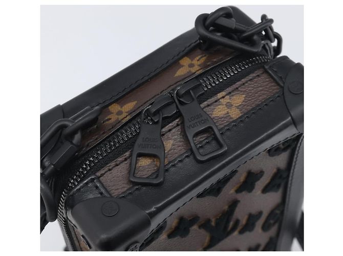 LOUIS VUITTON Monogram Tuftage Vertical Software Trunk Bag M45044 Auth 196052M Monogramma - vista 20