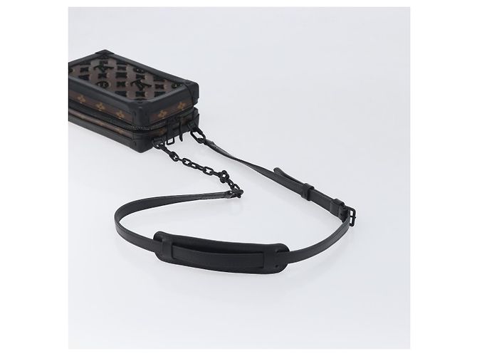 LOUIS VUITTON Monogram Tuftage Vertical Software Trunk Bag M45044 Auth 196052M Monogramma - vista 7