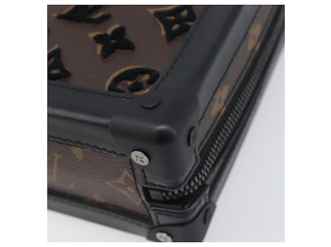 LOUIS VUITTON Monogram Tuftage Vertical Software Trunk Bag M45044 Auth 196052M Monogramma - vista 9