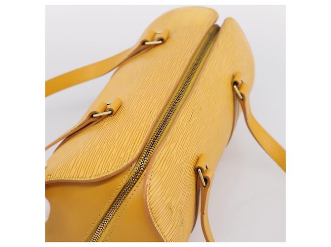 Borsa a mano LOUIS VUITTON Epi Soufflot Yellow M52229 LV Auth ka5935V Giallo - vista 6