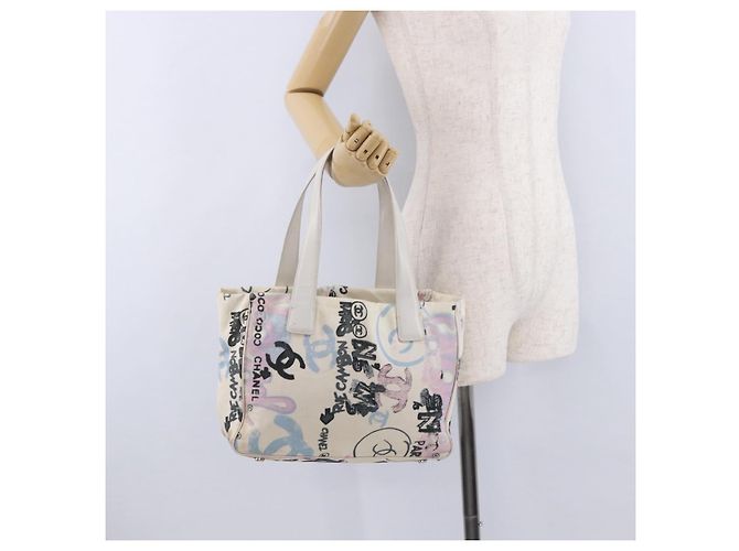 CHANEL New Travel Line Tote Bag aus Nylon Weiß Multicolor CC Auth 200649 Mehrfarben - Ansicht 25