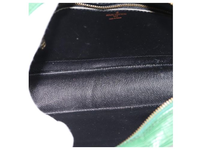 LOUIS VUITTON Epi Trocadero 27 Shoulder Bag Green M52314 LV Auth 196957 Verde - vista 10