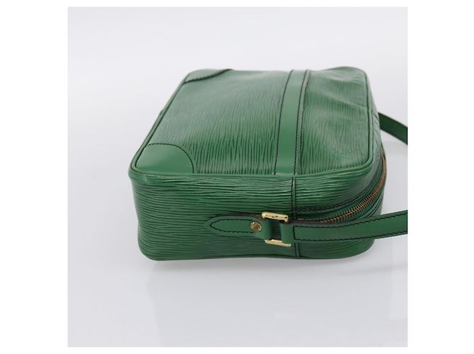 LOUIS VUITTON Epi Trocadero 27 Shoulder Bag Green M52314 LV Auth 196957 Verde - vista 4