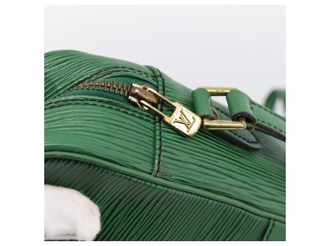 LOUIS VUITTON Epi Trocadero 27 Shoulder Bag Green M52314 LV Auth 196957 Verde - vista 9