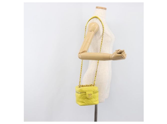 Borsa Vanity con catena Matelassé CHANEL in pelle d'agnello 2way Yellow Gold CC Auth 196667M D'oro Giallo - vista 30