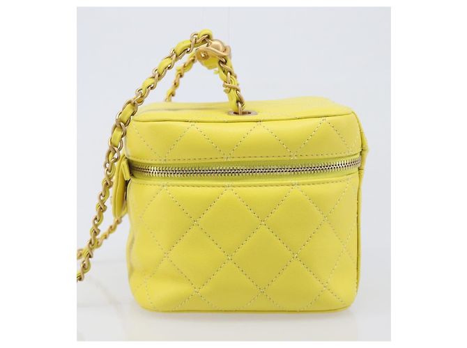 Borsa Vanity con catena Matelassé CHANEL in pelle d'agnello 2way Yellow Gold CC Auth 196667M D'oro Giallo - vista 4