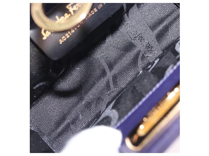 Borsa a tracolla Salvatore Ferragamo Gancini Chain in camoscio viola e oro Auth BA15108 D'oro Porpora - vista 17