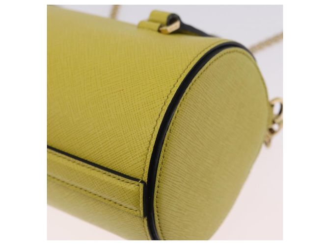 Borsa a tracolla con catena PRADA in pelle Saffiano Yellow Gold Auth 198688M D'oro Giallo - vista 17