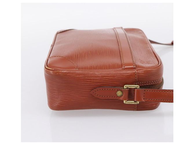 LOUIS VUITTON Epi Trocadero 23 Shoulder Bag Brown M52313 LV Auth BA15358 Marrone - vista 4