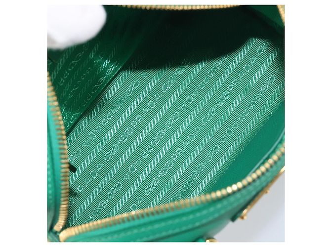 Saffiano Borsa a mano PRADA in pelle Safiano 2way Verde Oro Auth 198602SAV D'oro - vista 10