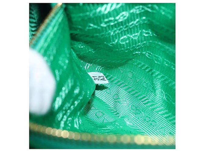 Saffiano Borsa a mano PRADA in pelle Safiano 2way Verde Oro Auth 198602SAV D'oro - vista 11