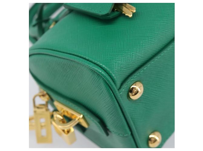 Saffiano Borsa a mano PRADA in pelle Safiano 2way Verde Oro Auth 198602SAV D'oro - vista 18