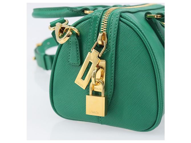 Saffiano Borsa a mano PRADA in pelle Safiano 2way Verde Oro Auth 198602SAV D'oro - vista 22