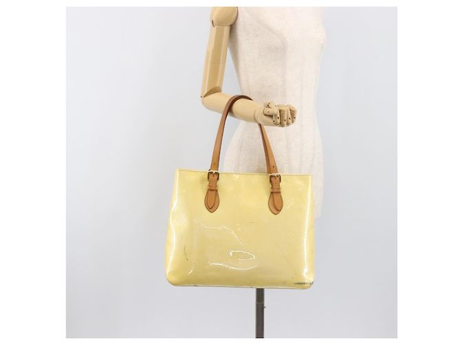 LOUIS VUITTON Monogram Vernis Brentwood Hand Bag Perle M91512 LV Auth 200140 - vista 23