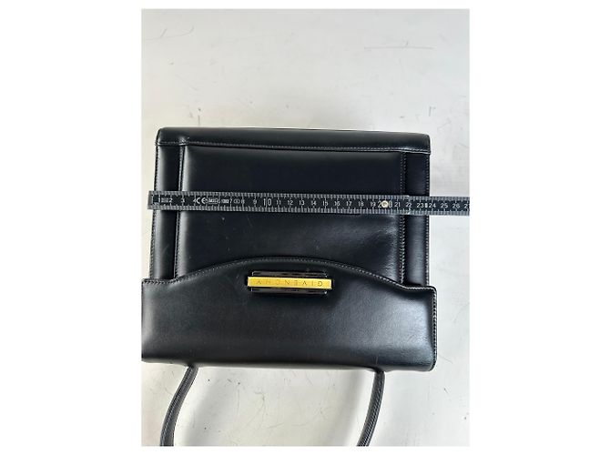 Vintage Givenchy Handtasche aus glattem Leder Schwarz Gold - Ansicht 10