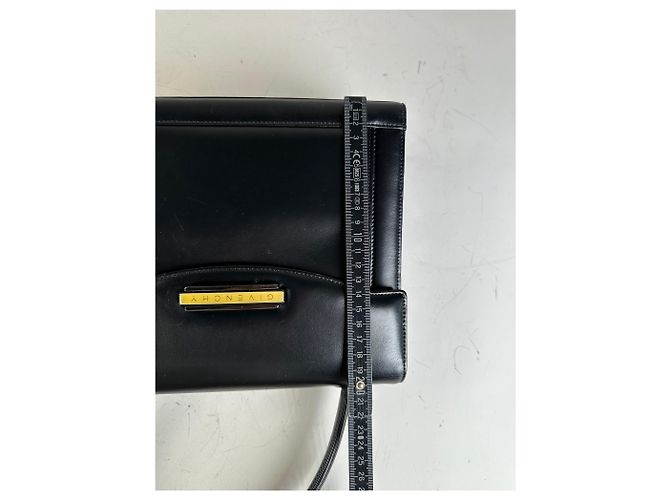 Vintage Givenchy Handtasche aus glattem Leder Schwarz Gold - Ansicht 11