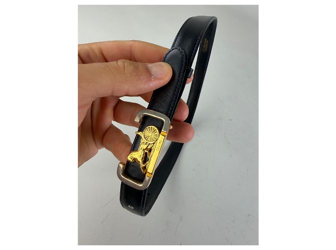 Céline Vintage Celine Ledergürtel Schwarz Goldene Schnalle - Ansicht 2