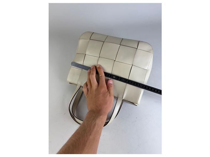 Tote in pelle strutturata Vintage Issey Miyake Cream Beige - vista 9