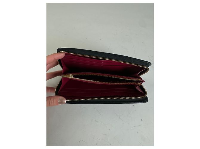 Vintage Loewe Textured Leather Wallet Black Gold Zip - view 4