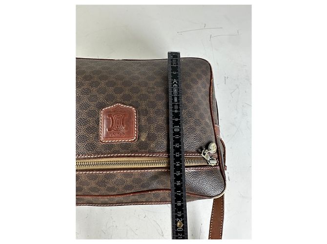 Céline Vintage Celine Monogram Canvas Schultertasche Brown Tan Braun - Ansicht 11