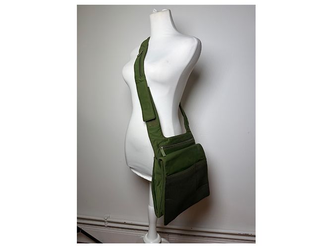 Vintage Miu Miu Mesh Nylon Schultertasche Olive Green Silver Grün - Ansicht 6