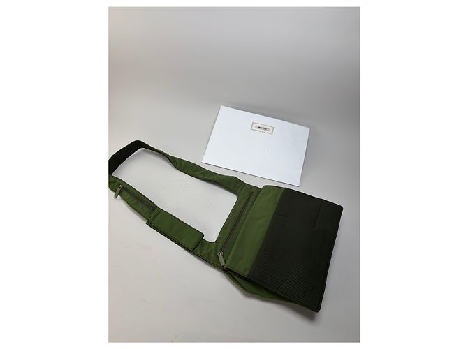 Vintage Miu Miu Mesh Nylon Schultertasche Olive Green Silver Grün - Ansicht 7