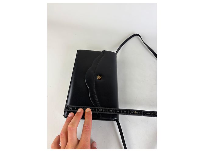 Vintage Givenchy Leder Crossbody Bag Schwarz Gold - Ansicht 11