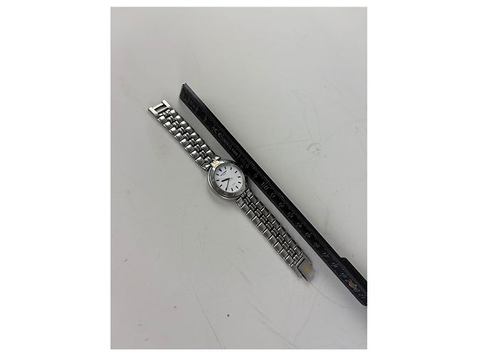 Vintage Courreges Armbanduhr aus Edelstahl Silber Weiß - Ansicht 10