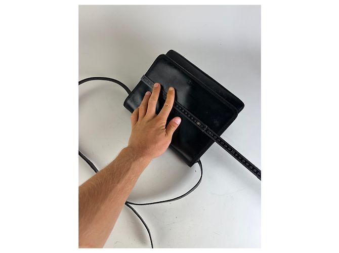 Vintage Loewe Strukturierte Leder-Schultertasche Schwarz Gold - Ansicht 12