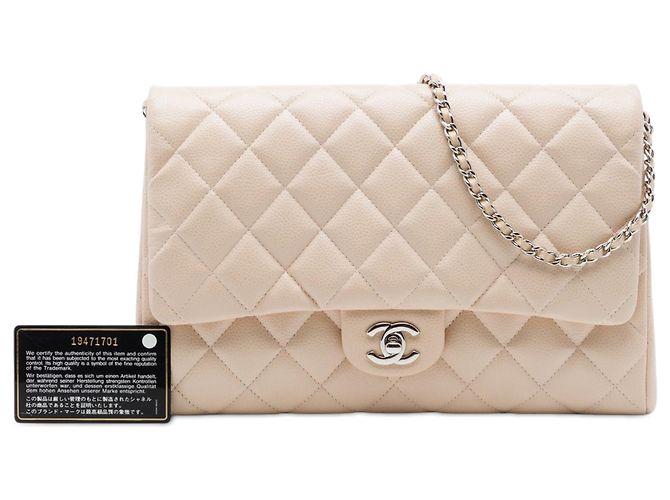 Clutch Chanel trapuntata in caviale beige con tracolla a catena - vista 7