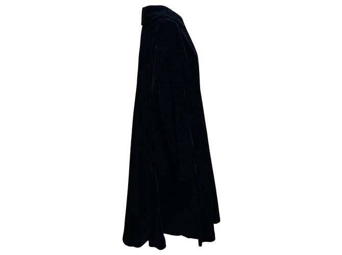 Comme des Garcons mittellanger Samtmantel in Marineblau mit Knopfleiste - Ansicht 2