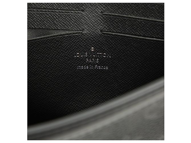 Borsa a Pochette Louis Vuitton Monogram Eclipse Pochette Voyage MM Nera Nero - vista 5