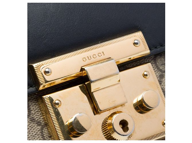 Borsa a tracolla Gucci Small GG Supreme Padlock Beige - vista 5