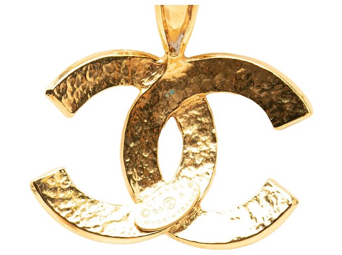 Collana con pendente Chanel CC placcata oro D'oro - vista 3