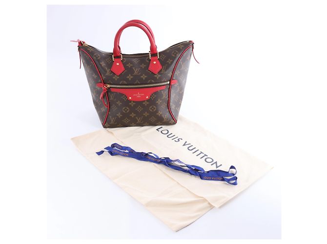 Borsa Louis Vuitton Tournelle PM Monogram Canvas in Brown x Red M44027 Rosso - vista 15