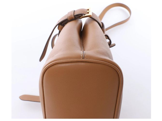 mala de mão 2Way Small em couro granulado macio com fivela Prada, Brown 1BA418 Marrom - vista 10