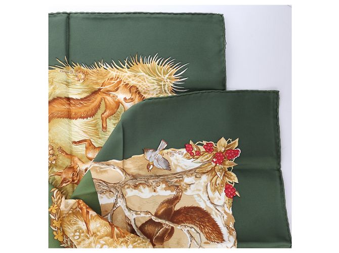 Hermès Carré 90 "Les Quatre Saisons" Seidentuch in Grün - Ansicht 3