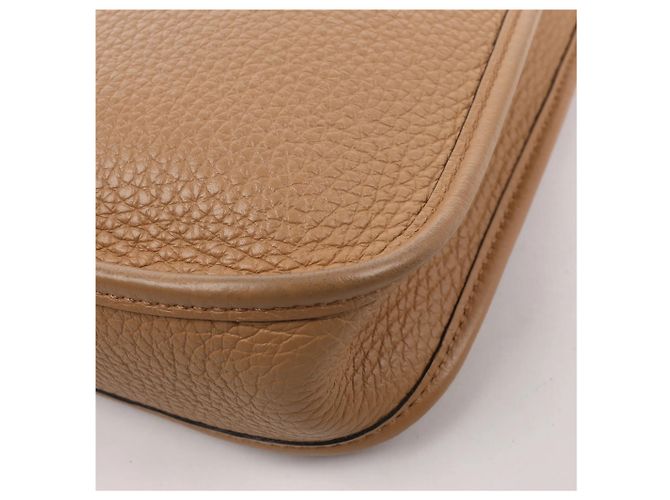 Hermès Evelyne Taurillon Clemence Maxi Quadrille TPM Chai Shoulder bag U:2022 Marrone - vista 9