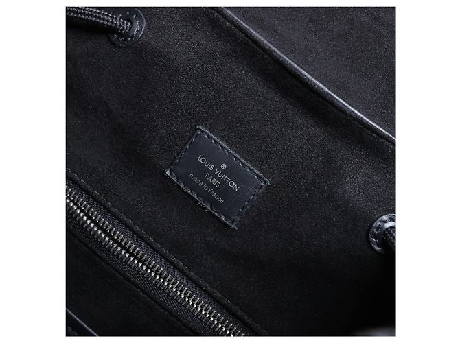 Zaino Louis Vuitton Christopher PM in pelle Epi Nero M50159 - vista 11
