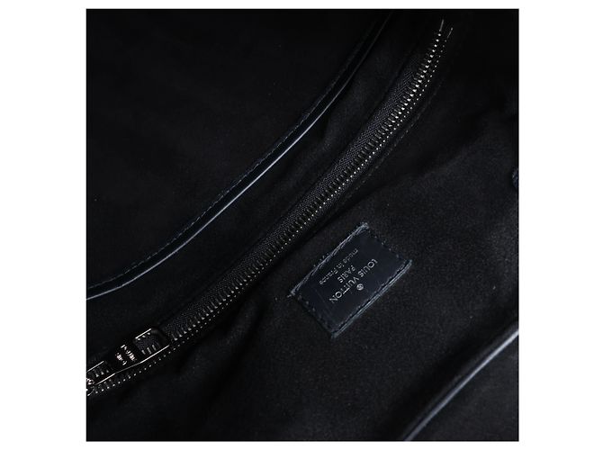 Zaino Louis Vuitton Christopher PM in pelle Epi Nero M50159 - vista 13