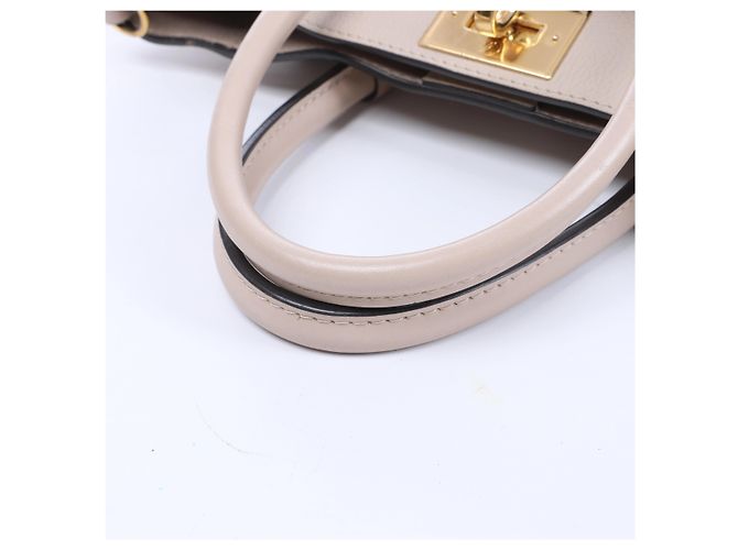 Louis Vuitton On My Side PM Monogram x Leather in Beige×Brown M57729 - vista 3