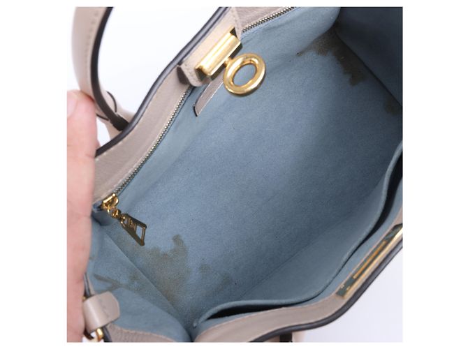 Louis Vuitton On My Side PM Monogram x Leather in Beige×Brown M57729 - vista 9